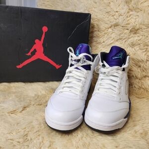 Jordan Sneakers White and Purple‎